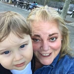 Meet your Posher, Maura